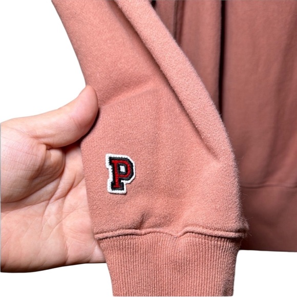 Pink Victoria’s Secret Woman’s Crew Neck Sweatshirt Size Medium - Picture 7 of 9